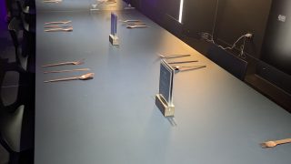 CUPRA Design House posate