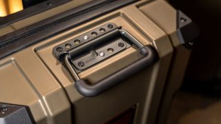 CUPRA Design House valigia2