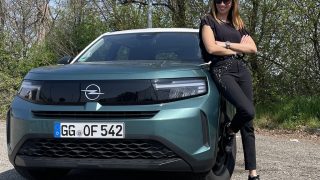 Nuovo Opel Frontera Hybrid 48 volt: il SUV accessibile alleato perfetto di ogni donna
