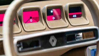 Renault Fuorisalone 2025 dentro