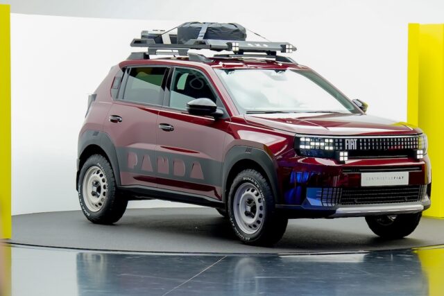 Fiat Grande Panda Hybrid 4x4