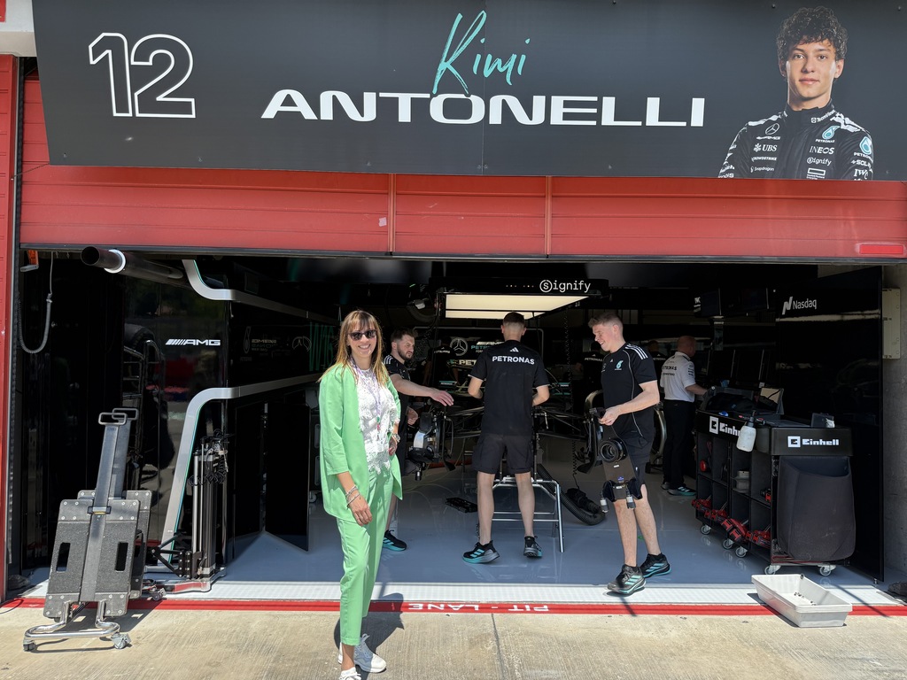 Kimi Antonelli box donna