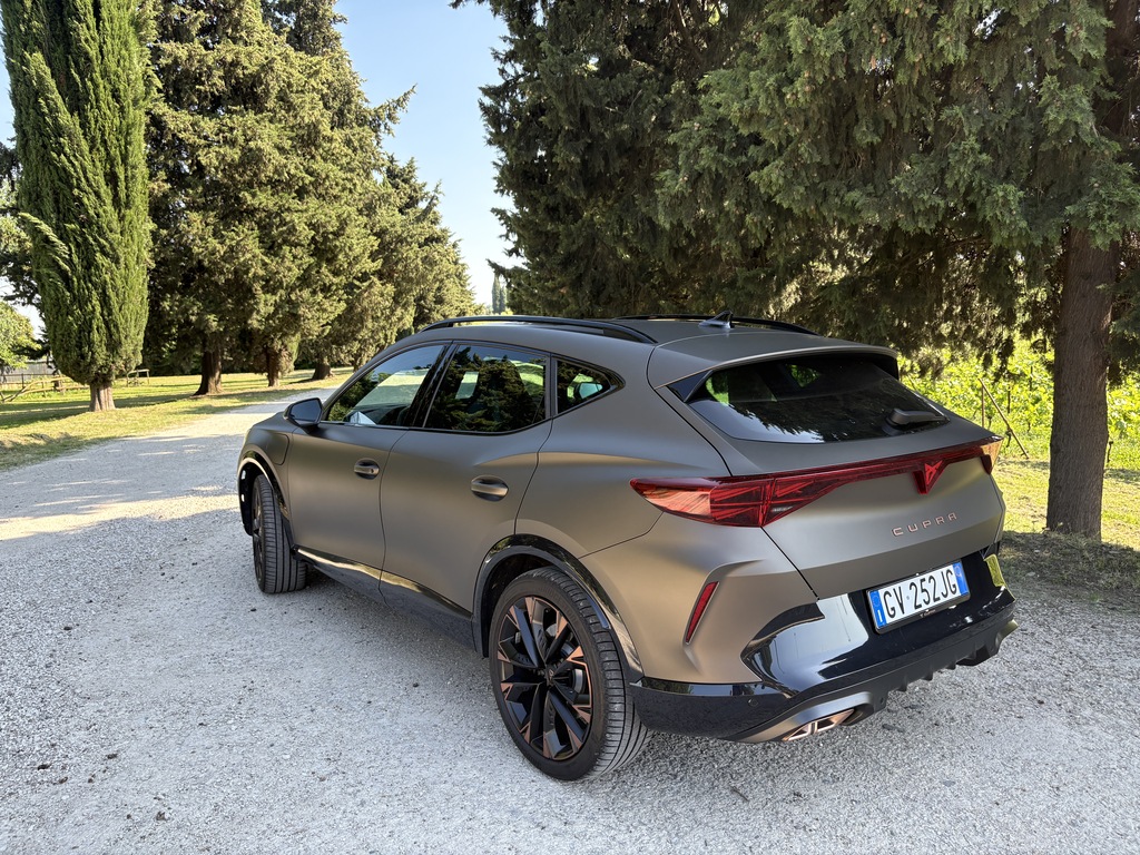 CUPRA Formentor VZ e-hybrid posteriore