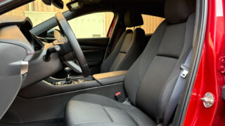 Mazda 3 MY 2025 sedili