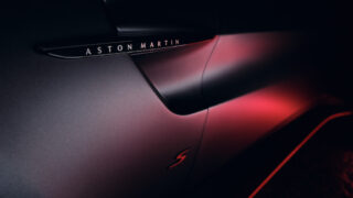 Aston Martin Vantage S 16