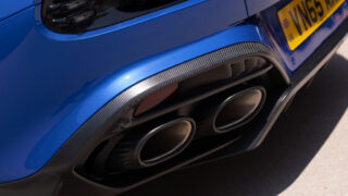 Aston Martin Vanquish Volante scarichi