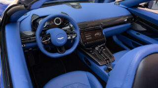 Aston Martin Vanquish Volante volante