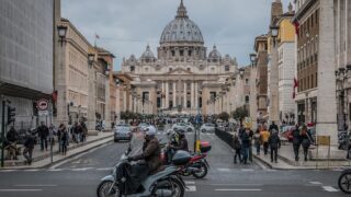 auto per Roma cover