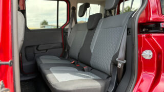 Ford E Tourneo Courier posteriore