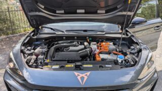 Cupra Formentor plug-in hybrid 204 cv motore