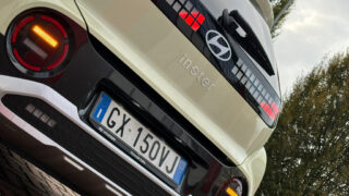 Hyundai Inster dettaglio posteriore