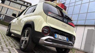 Hyundai Inster retro