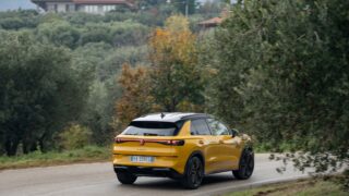 Nuova Volkswagen T-Roc Dinamiche 3