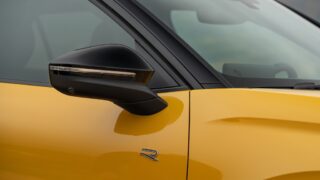 Nuova Volkswagen T-Roc specchietto