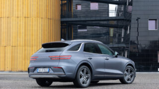 Genesis Electrified GV70 posteriore