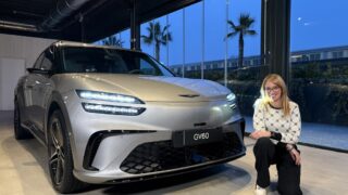 Genesis GV60 copertina donna