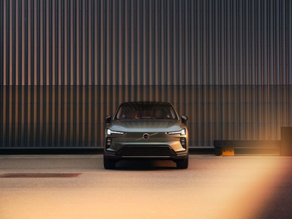 Volvo EX60 frontale