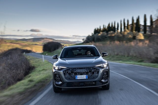 Audi Q5_e-Hybrid 2026 frontale