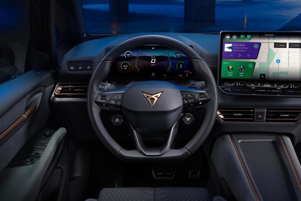 CUPRA BORN VZ volante