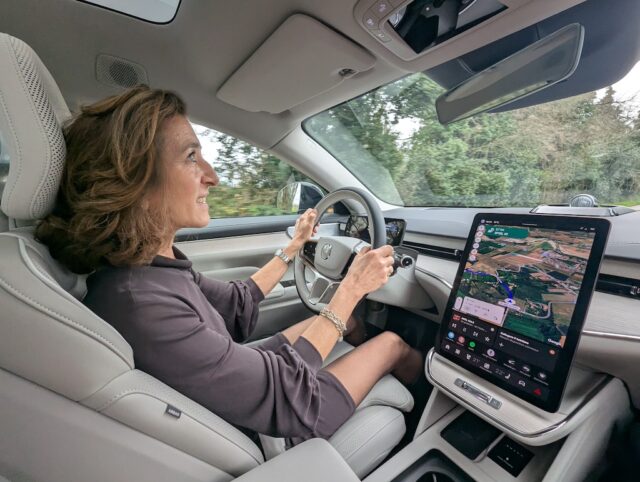 Nuova Volvo ES90 Iterno