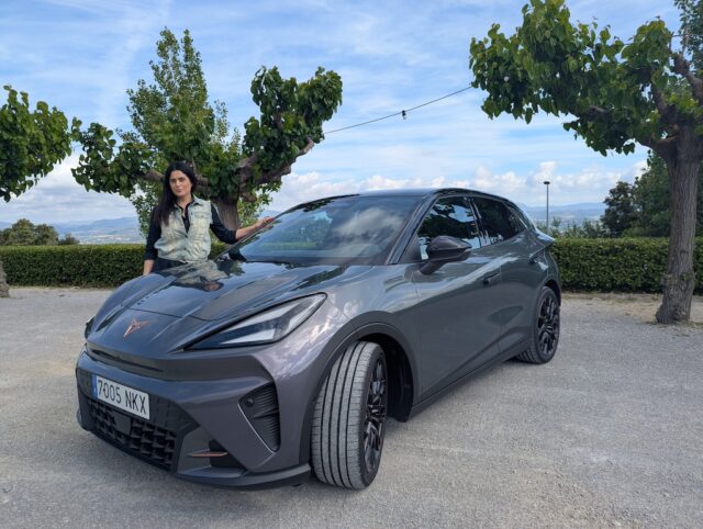 test drive CUPRA Raval frontaleIS