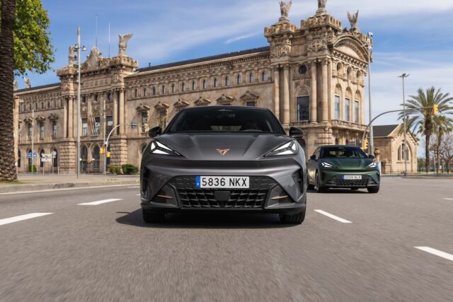 test drive CUPRA Raval due