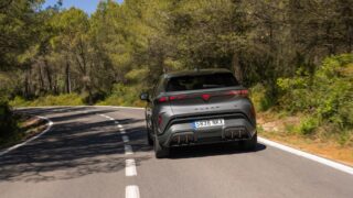 test drive CUPRA Raval posteriore