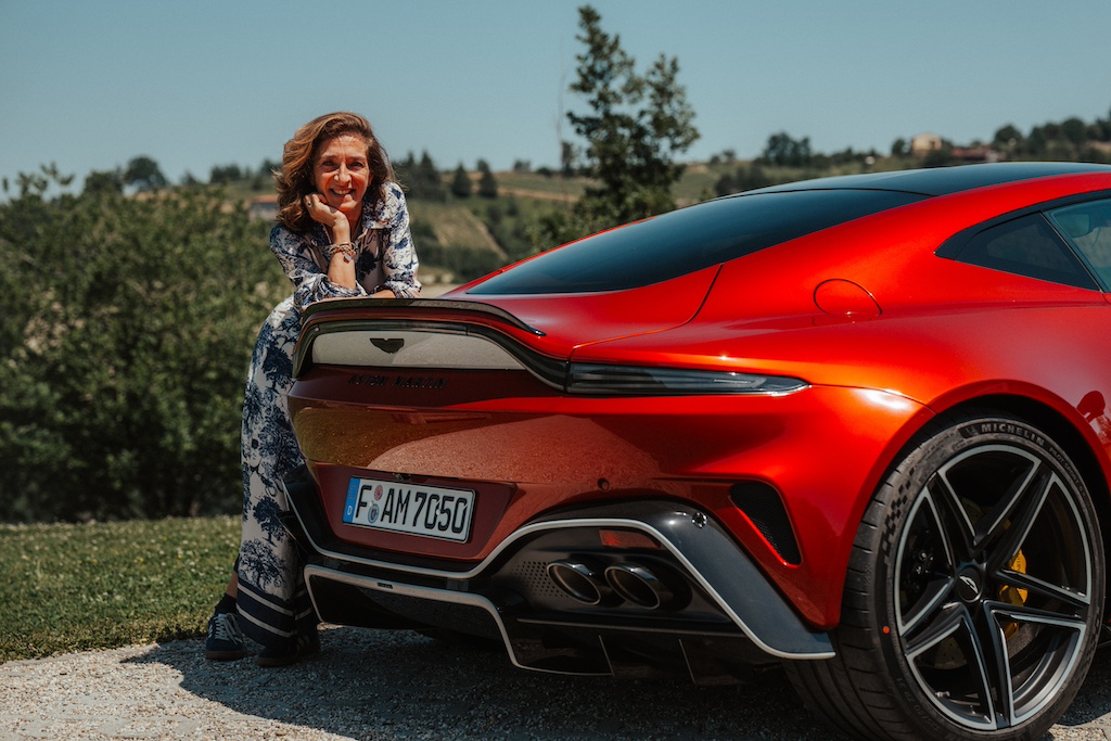 Aston Martin Vantage S Monica posteriore
