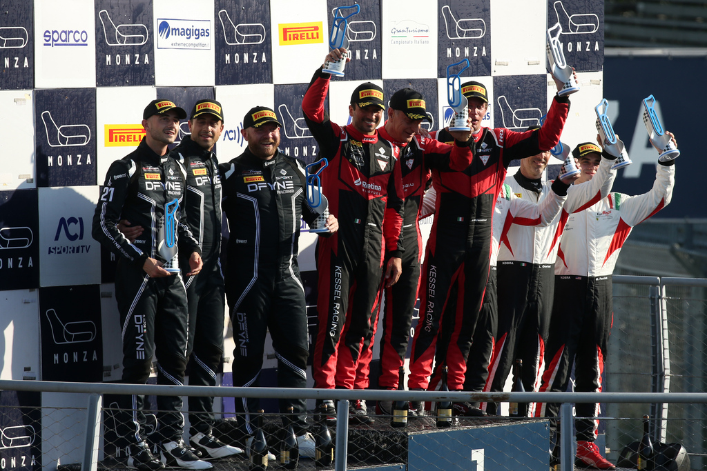 CIGT Endurance GT3 AM podium