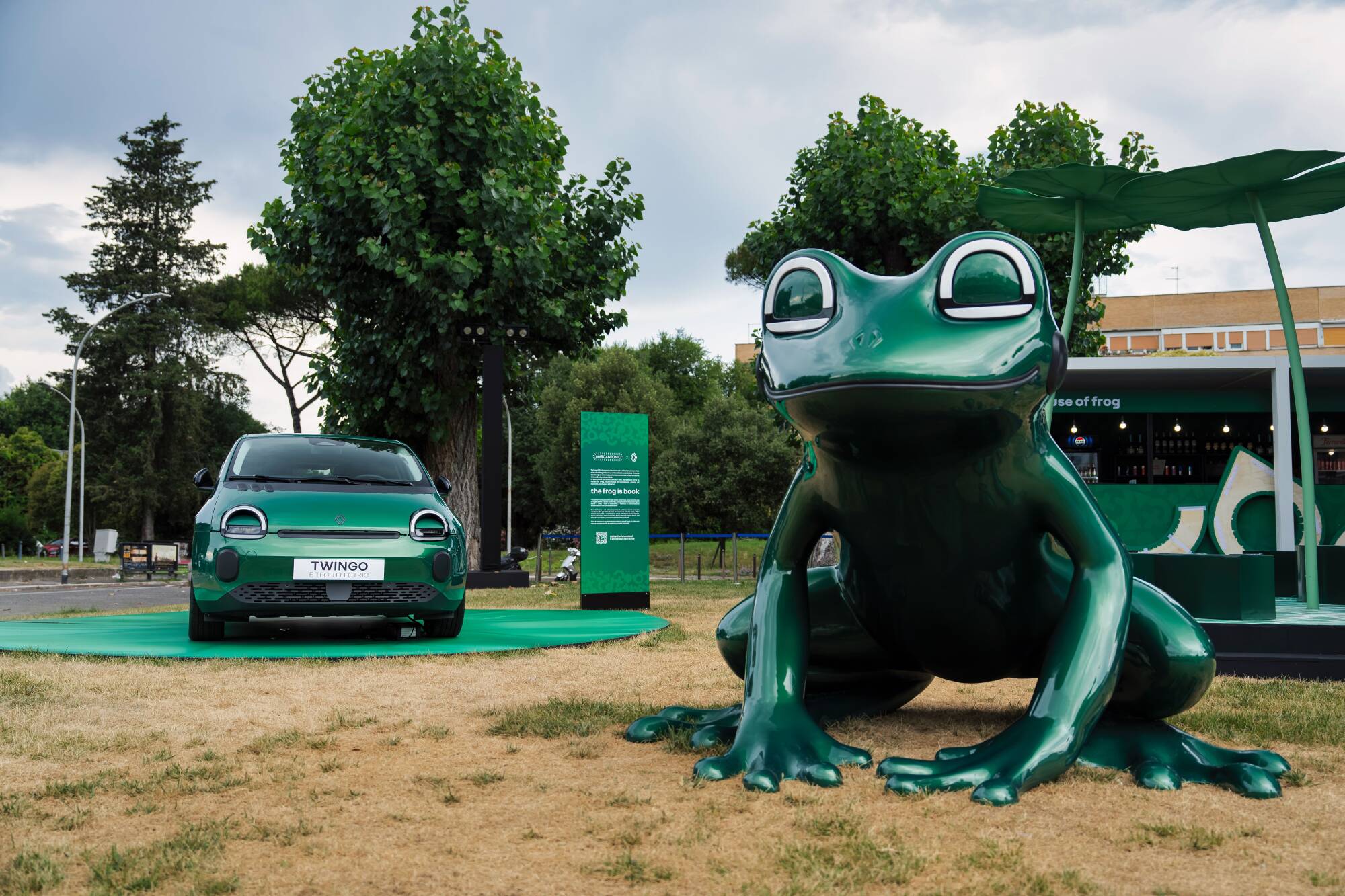 House of Frog auto